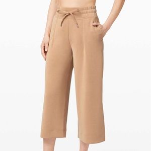 Lululemon Soft Ambition High Rise Crop